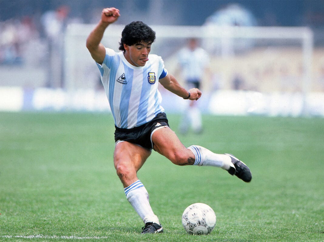 Diego-Armando-Maradona-